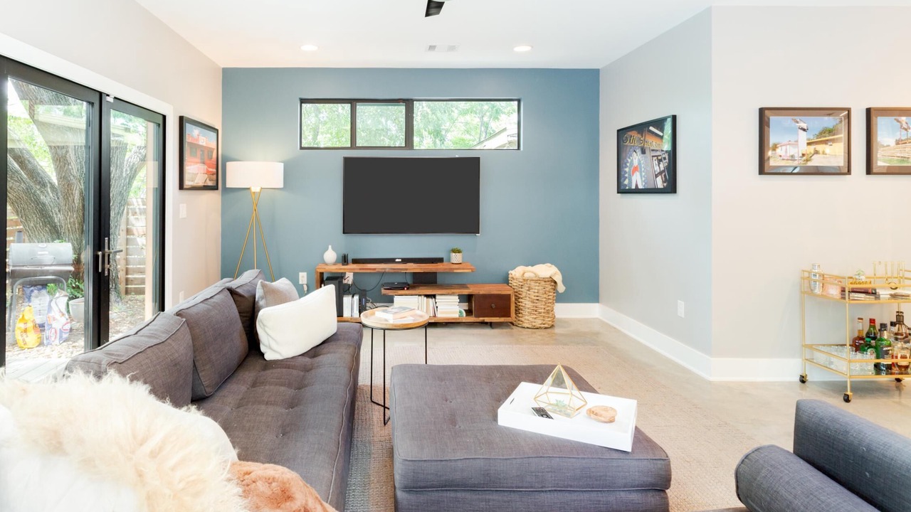 Photo of Livingroom in Central East Austin