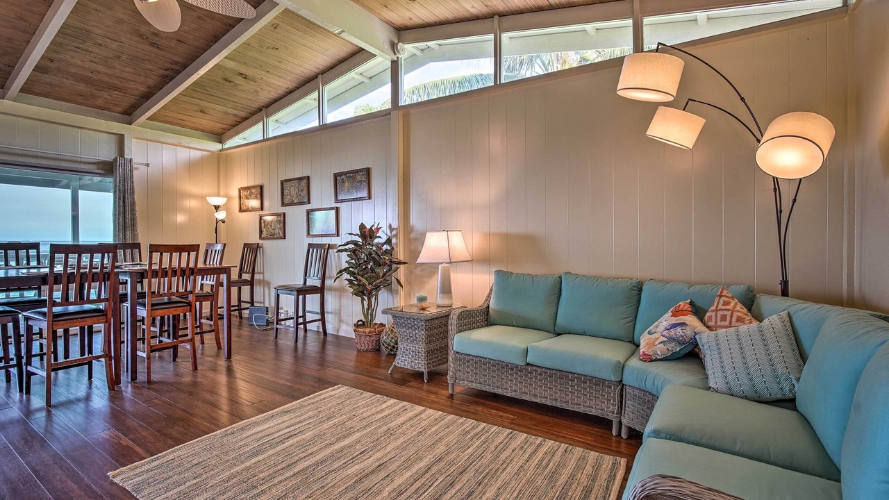Photo of Livingroom in Historic Kailua Village