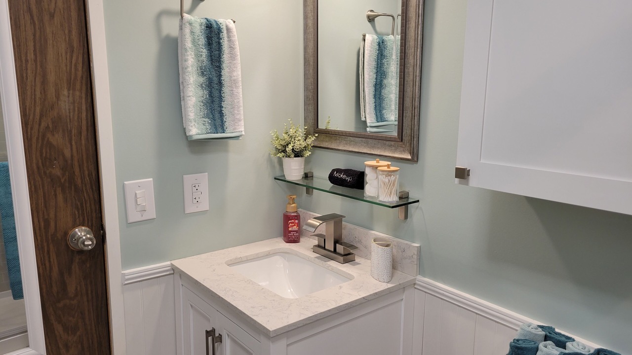 Photo of Bathroom in Salem