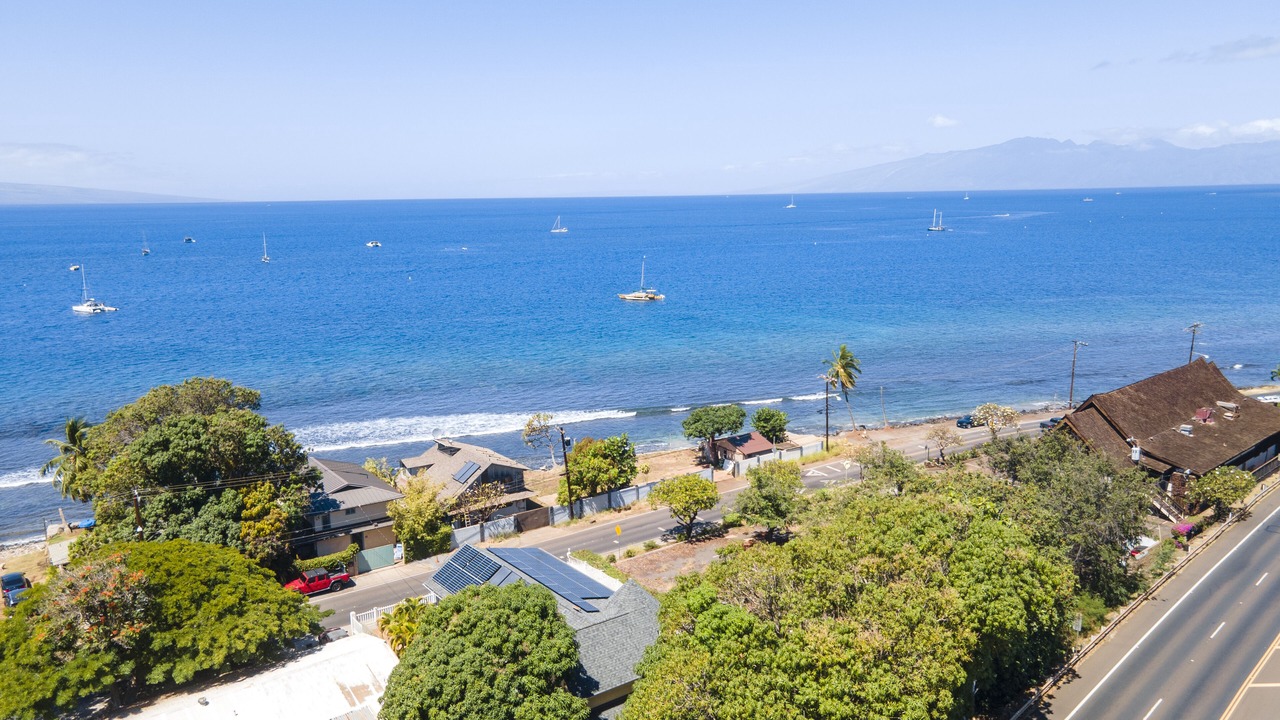 Photo of Outdoor in Historic Lahaina Front Street