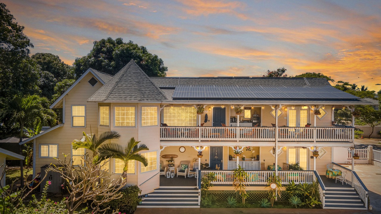 Photo of Outdoor in Historic Lahaina Front Street