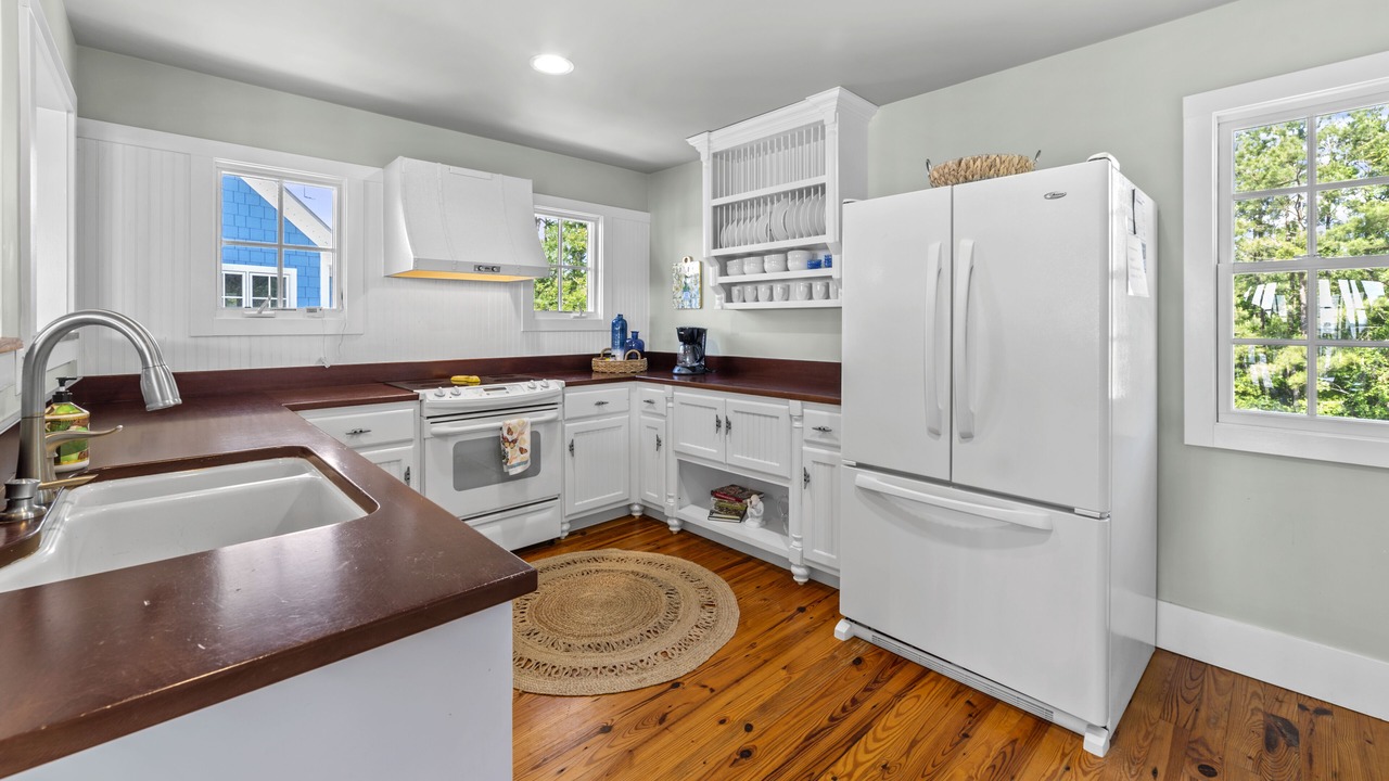 Photo of Kitchen in Minnesott Beach