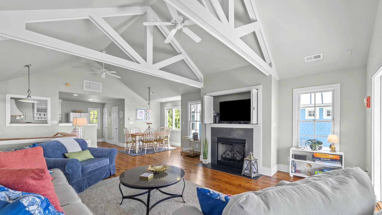 Photo of Livingroom in Minnesott Beach