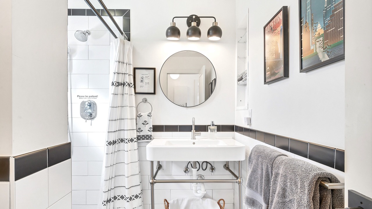 Photo of Bathroom in Crestview