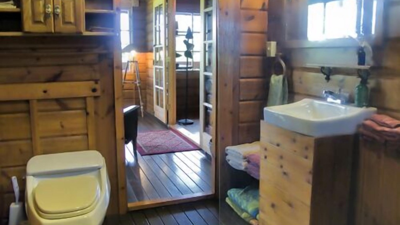 Photo of Bathroom in Huelo