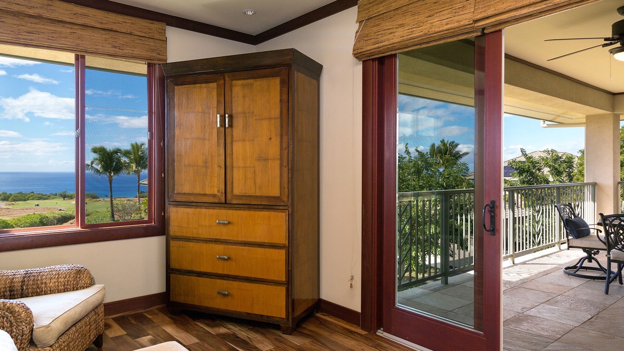 Photo of Livingroom in Kamuela