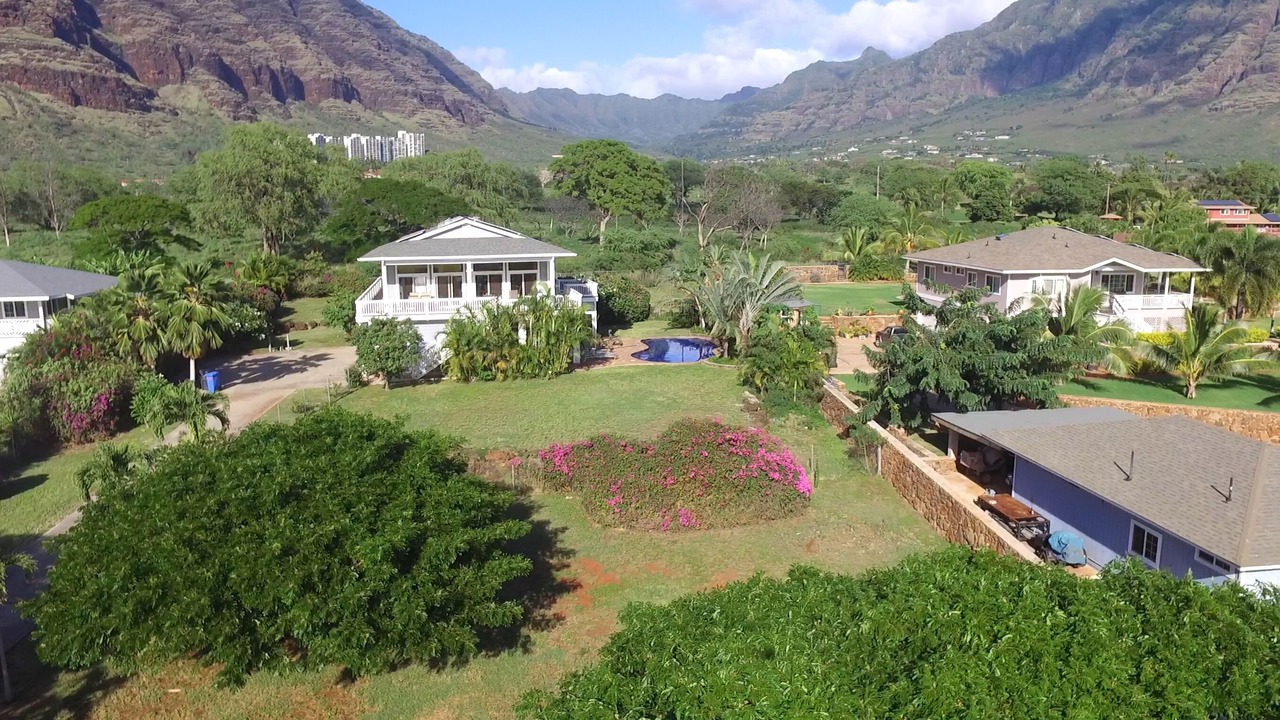 Photo of Others in Makaha