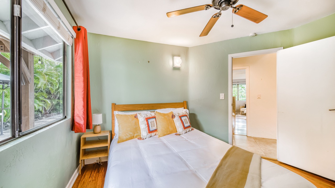 Photo of Bedroom in Kona Palisades