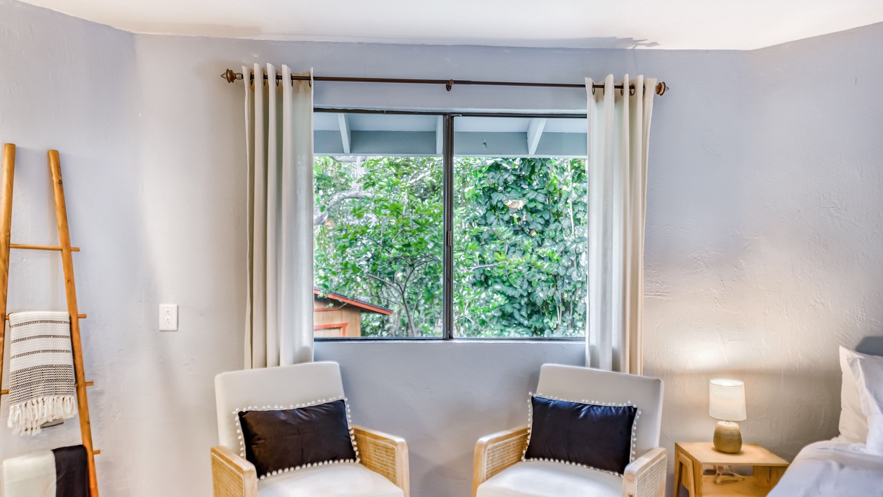 Photo of Bedroom in Kona Palisades
