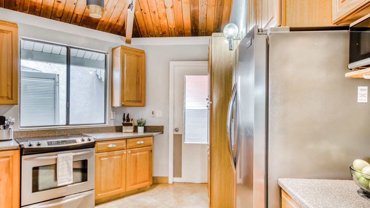 Photo of Kitchen in Kona Palisades