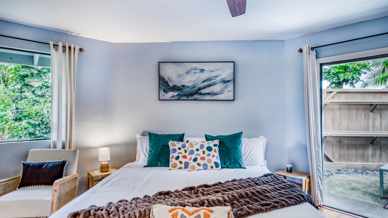 Photo of Bedroom in Kona Palisades
