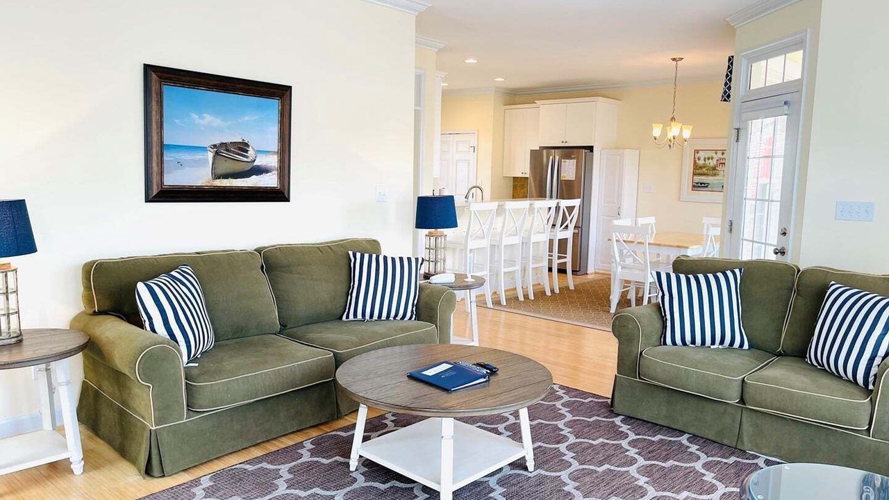 Photo of Livingroom in Holden Beach