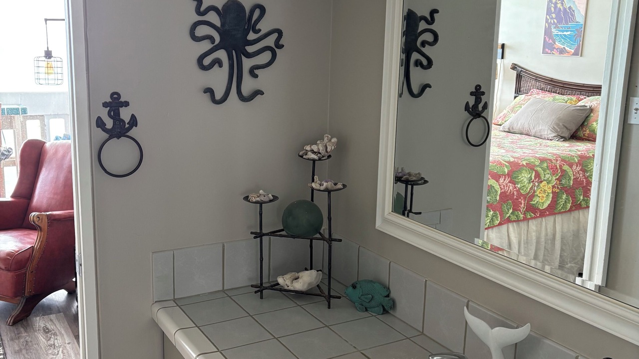 Photo of Bathroom in Makaha