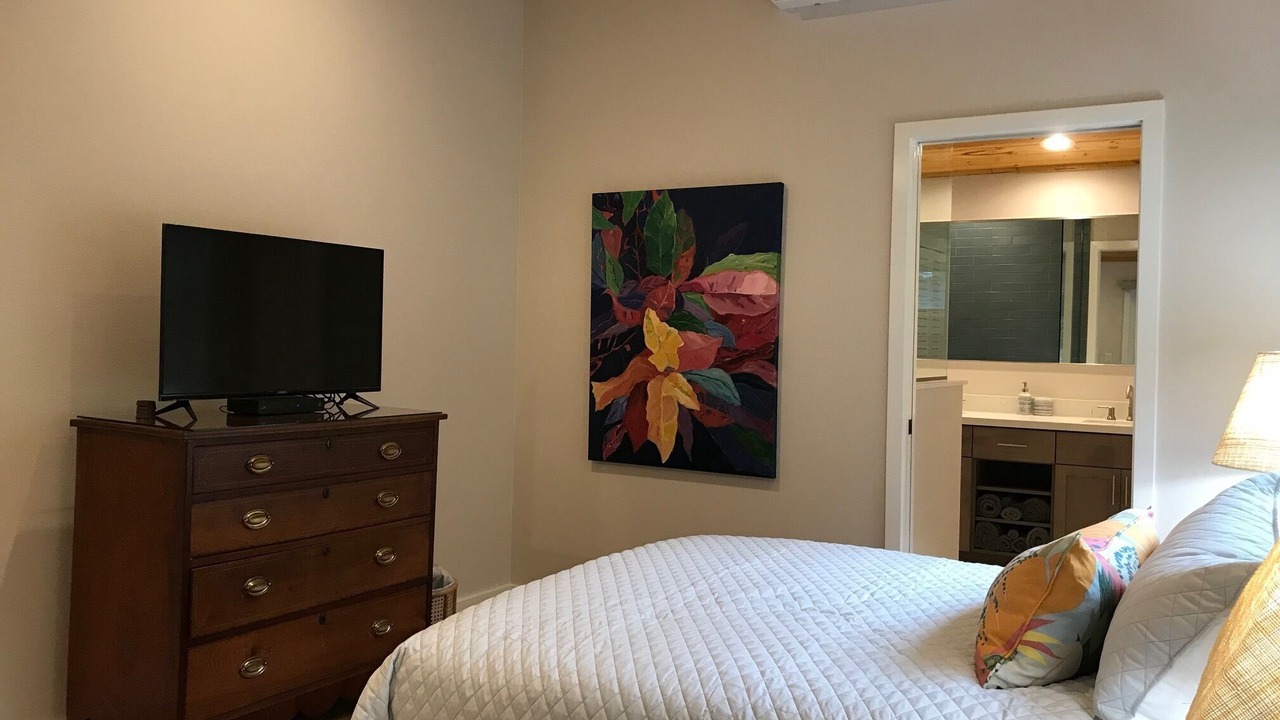 Photo of Bedroom in Hilo