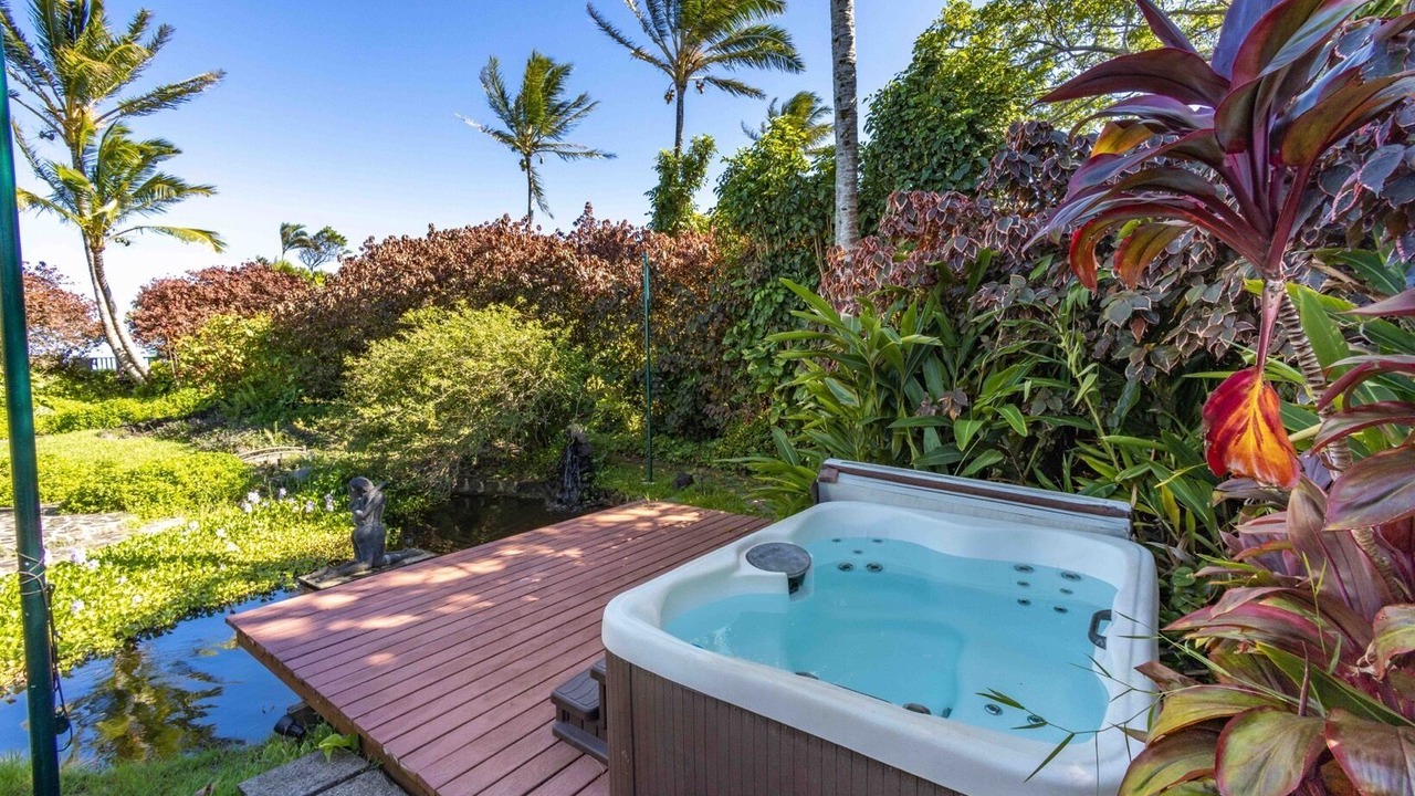 Photo of Outdoor in Haiku