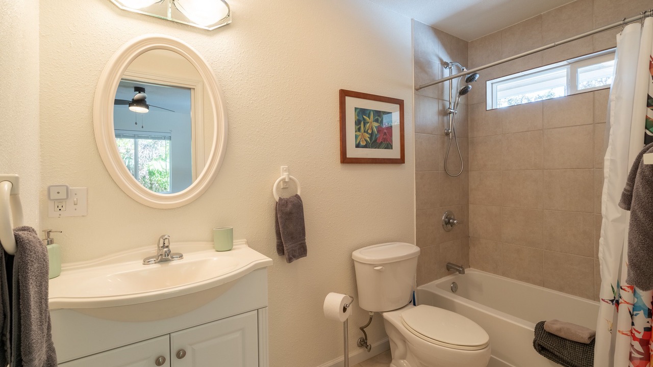 Photo of Bathroom in Royal Hawaiian Estates