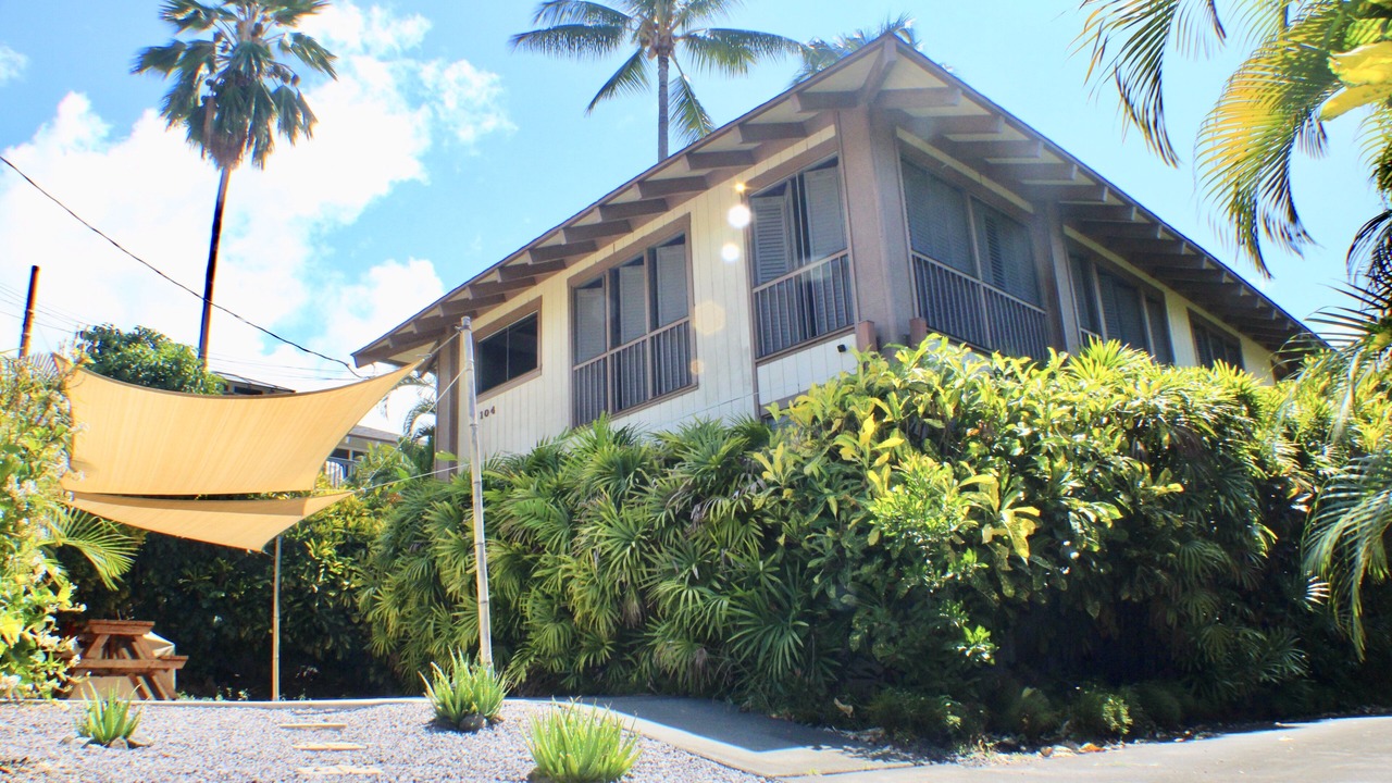 Photo of Outdoor in Kahaluu Bay