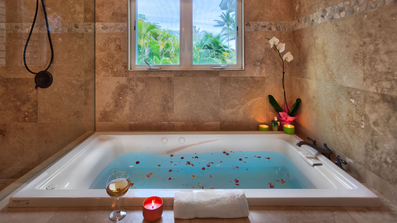 Photo of Bathroom in Kailua