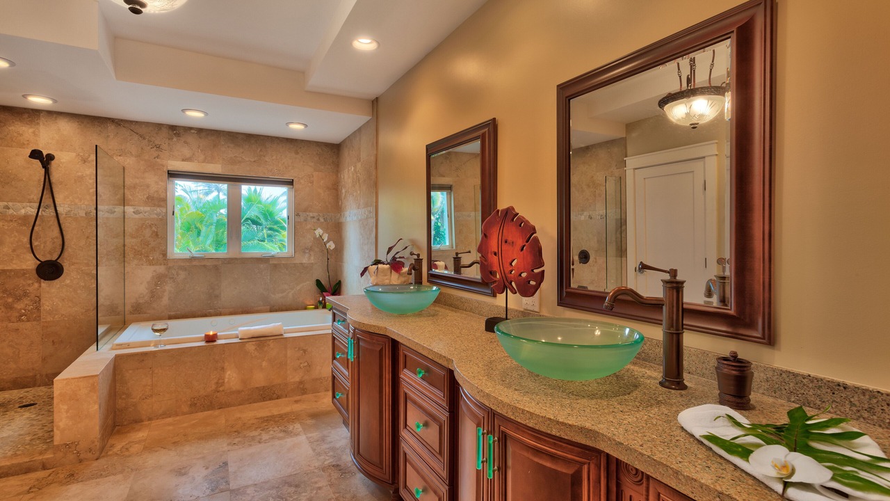 Photo of Bathroom in Kailua
