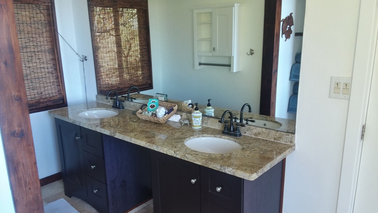 Photo of Bathroom in Honaunau-Napoopoo