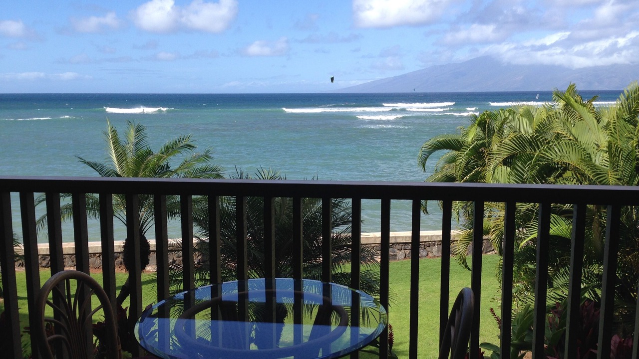 Photo of Others in Kahana