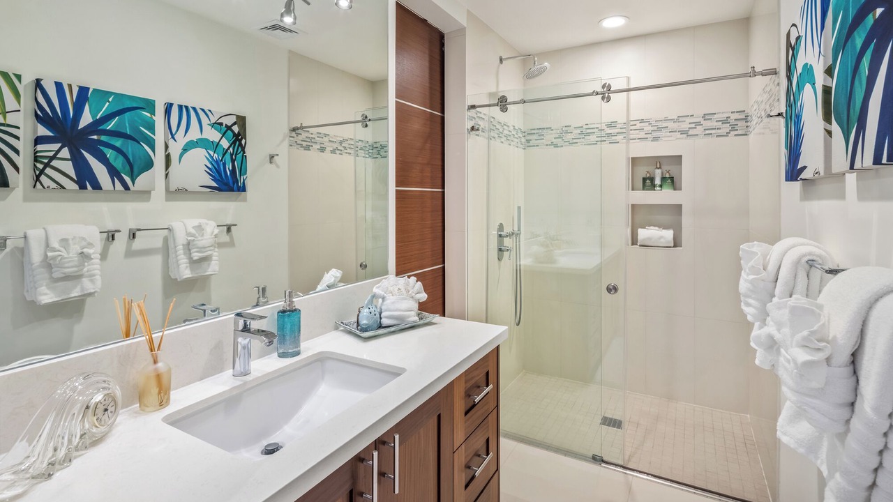Photo of Bedroom in Kahala