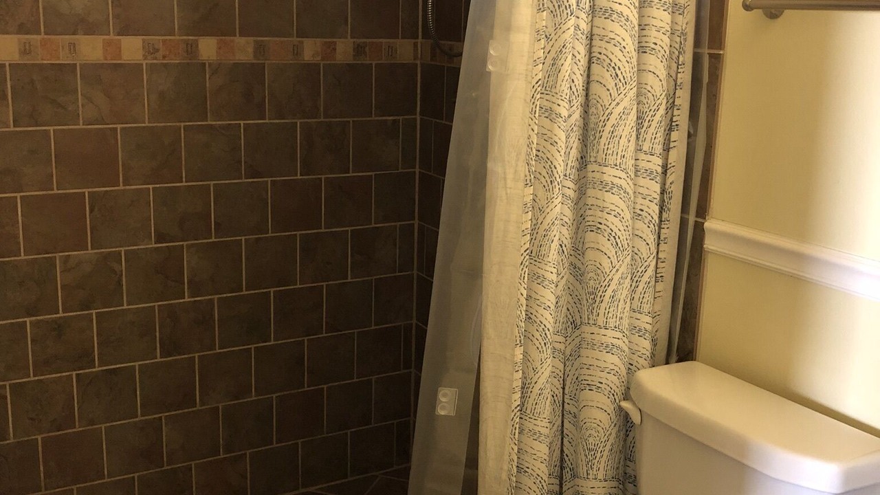 Photo of Bathroom in Kona Palisades