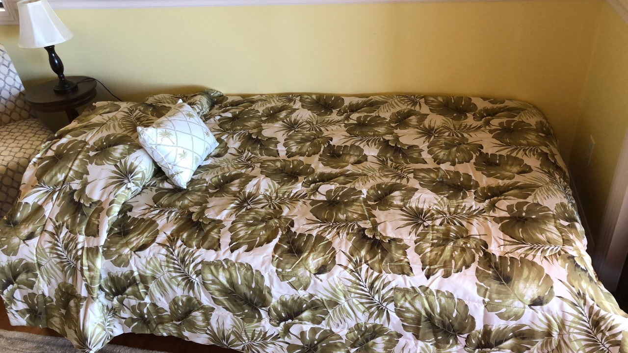 Photo of Bedroom in Kona Palisades