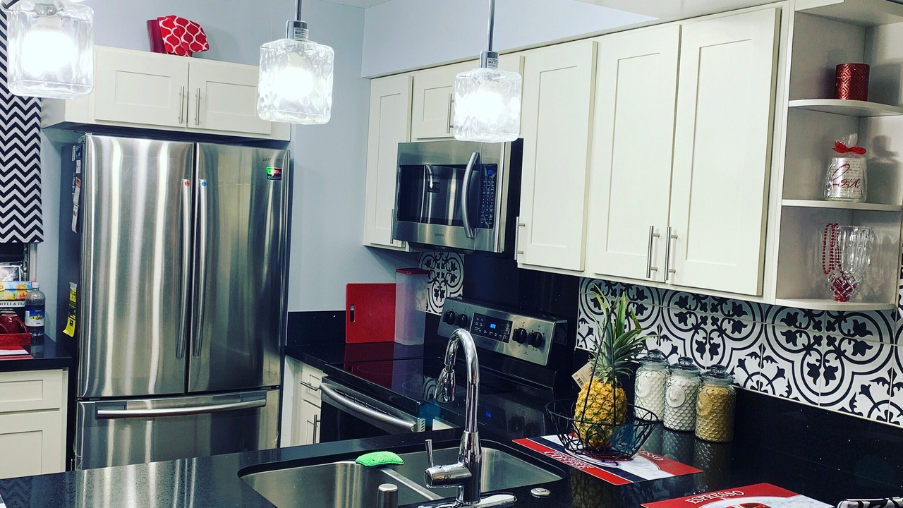 Photo of Kitchen in Makaha