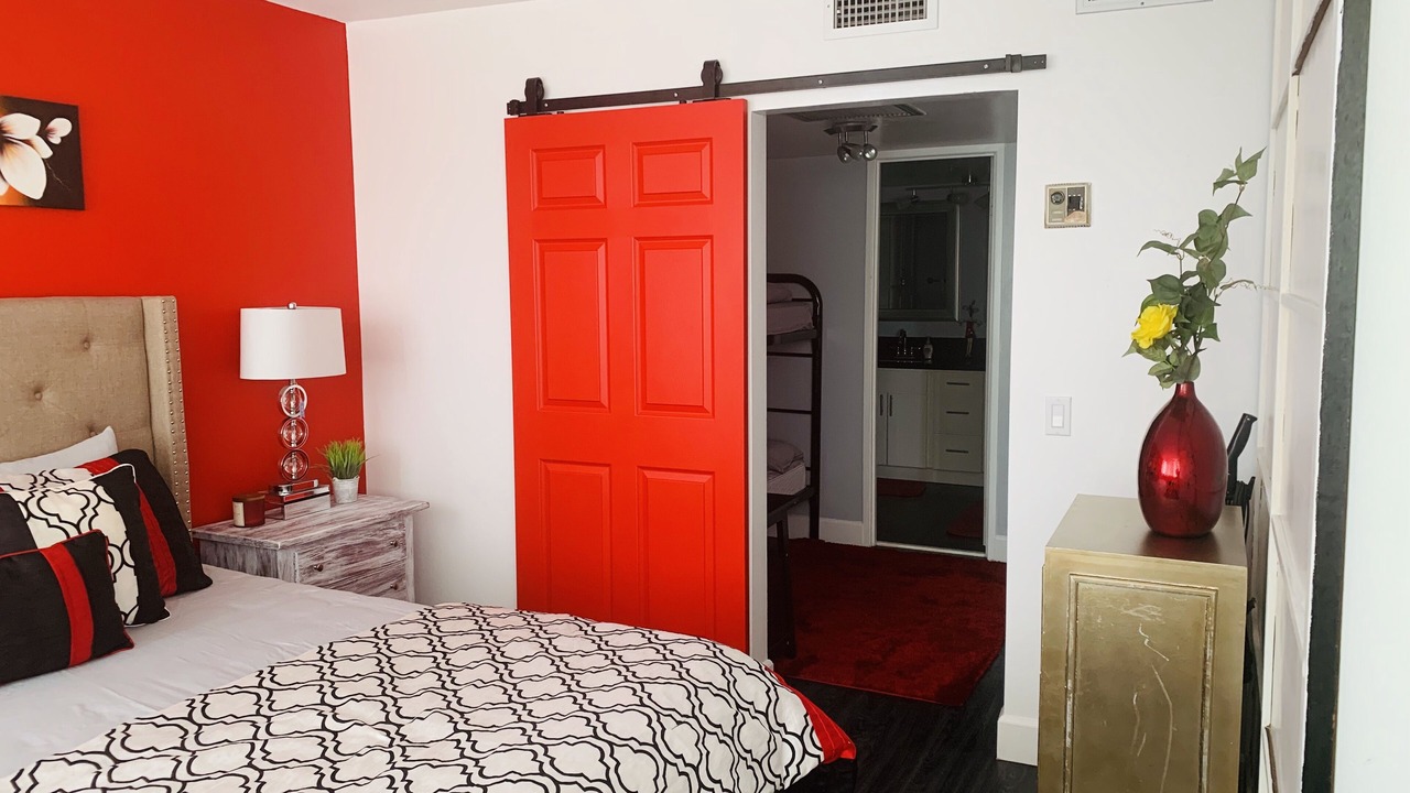 Photo of Bedroom in Makaha