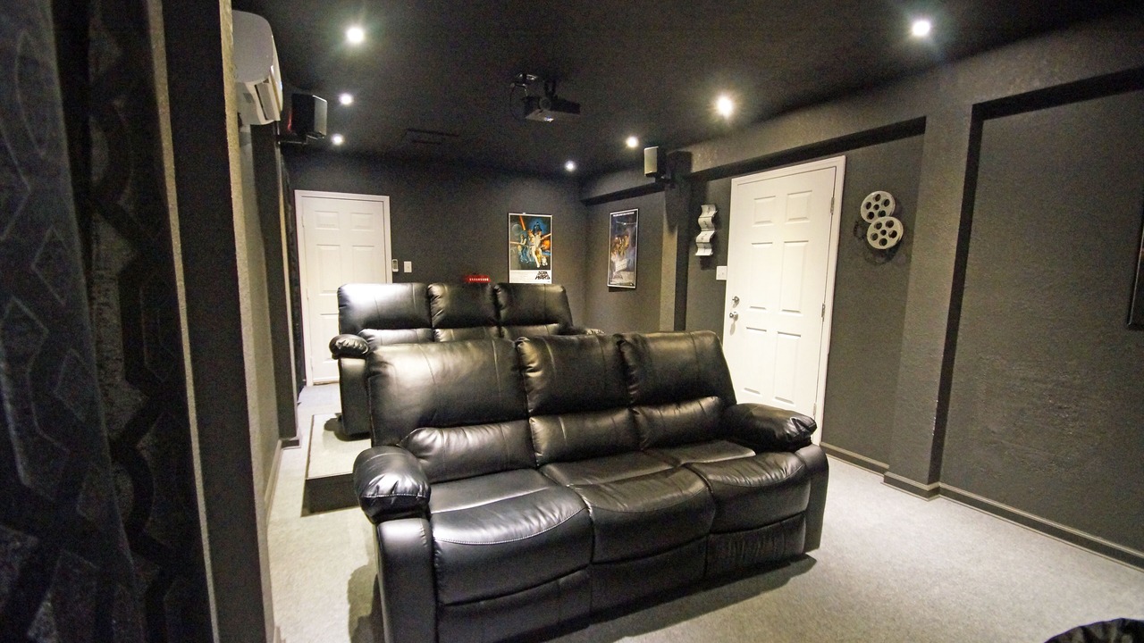 Photo of Livingroom in Colington
