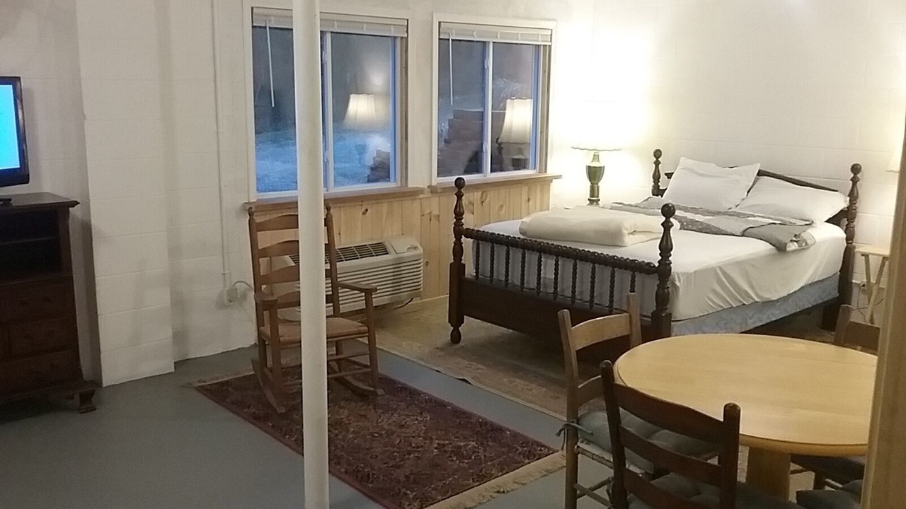 Photo of Bedroom in Mosby