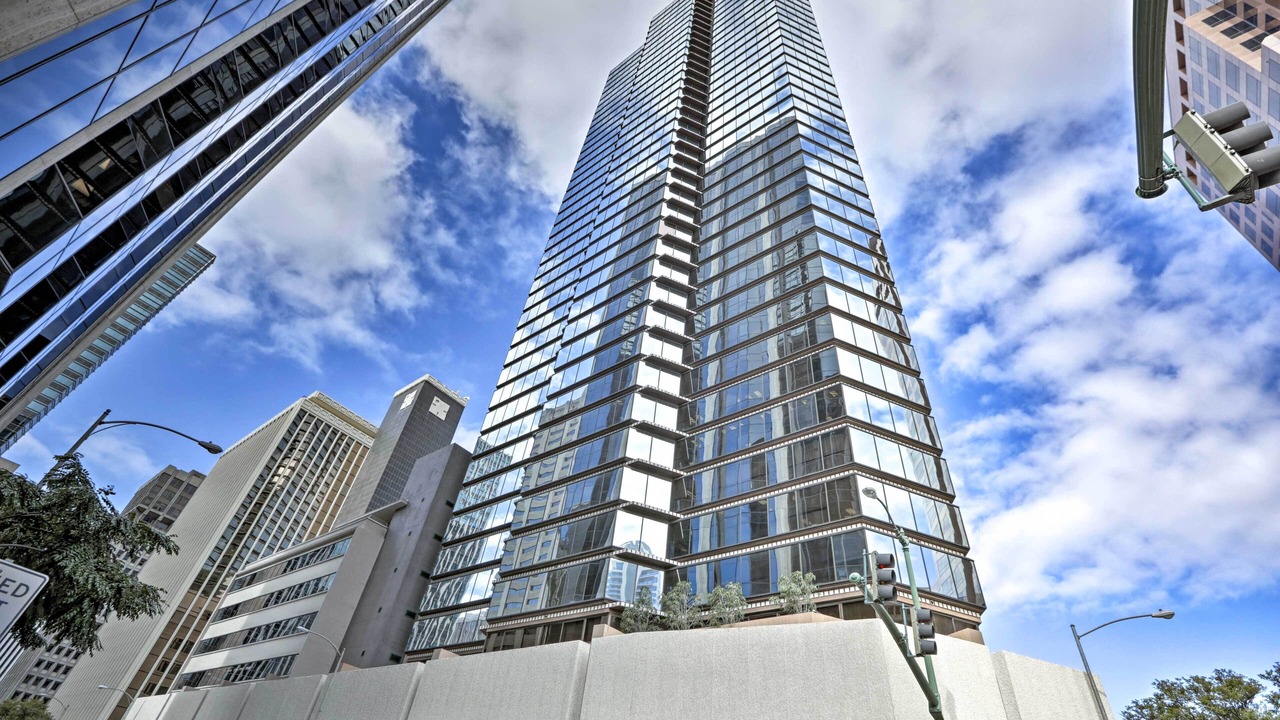 Photo of Others in Downtown Honolulu