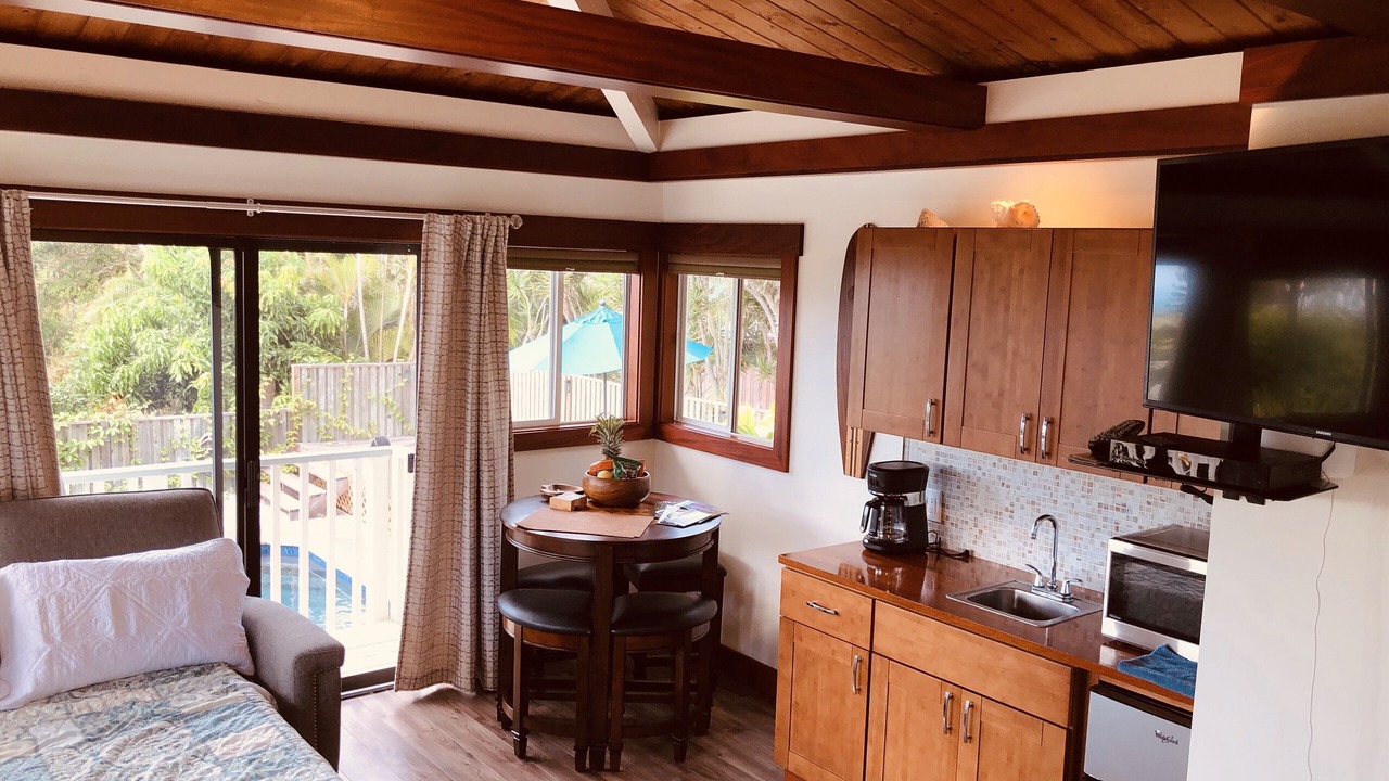 Photo of Bedroom in Kona Palisades