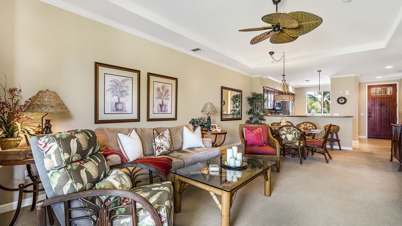 Photo of Livingroom in Waikoloa