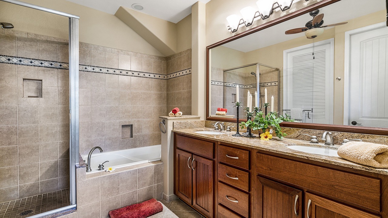 Photo of Bathroom in Waikoloa