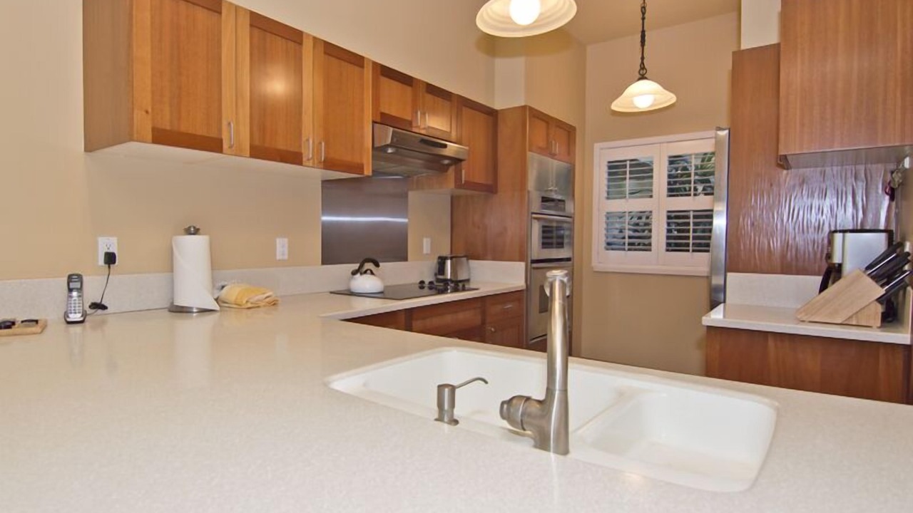 Photo of Kitchen in Waikoloa