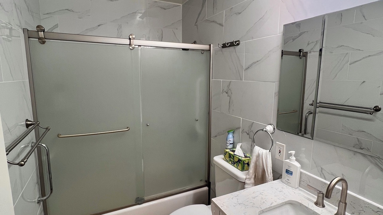Photo of Bathroom in Kahuku