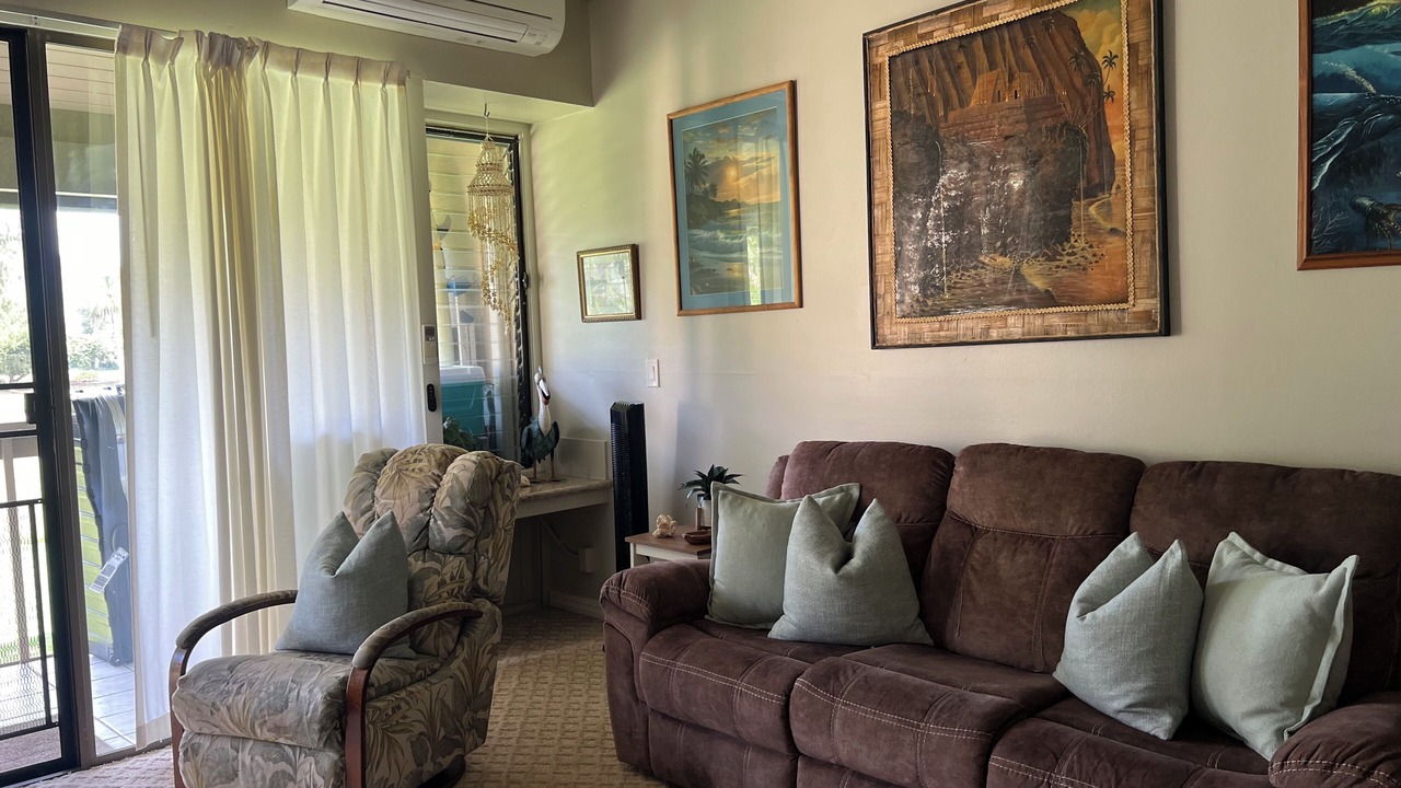 Photo of Livingroom in Kahuku