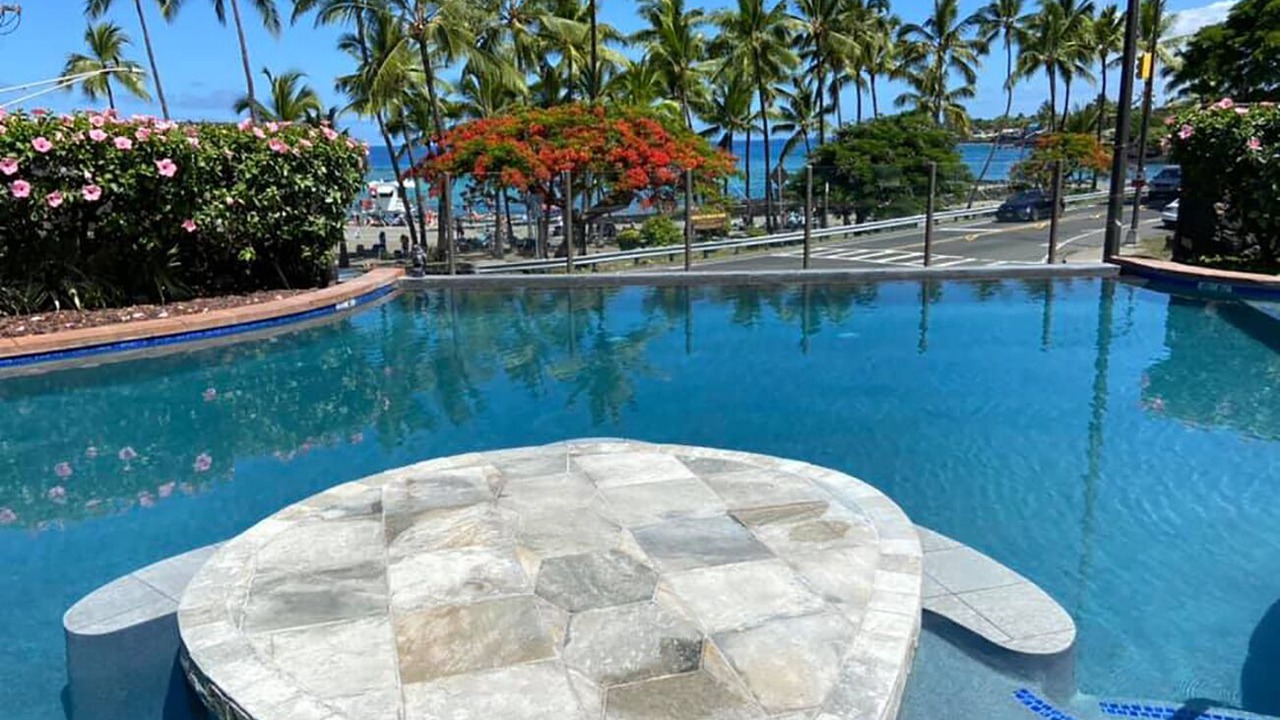 Photo of Outdoor in Kahaluu Bay