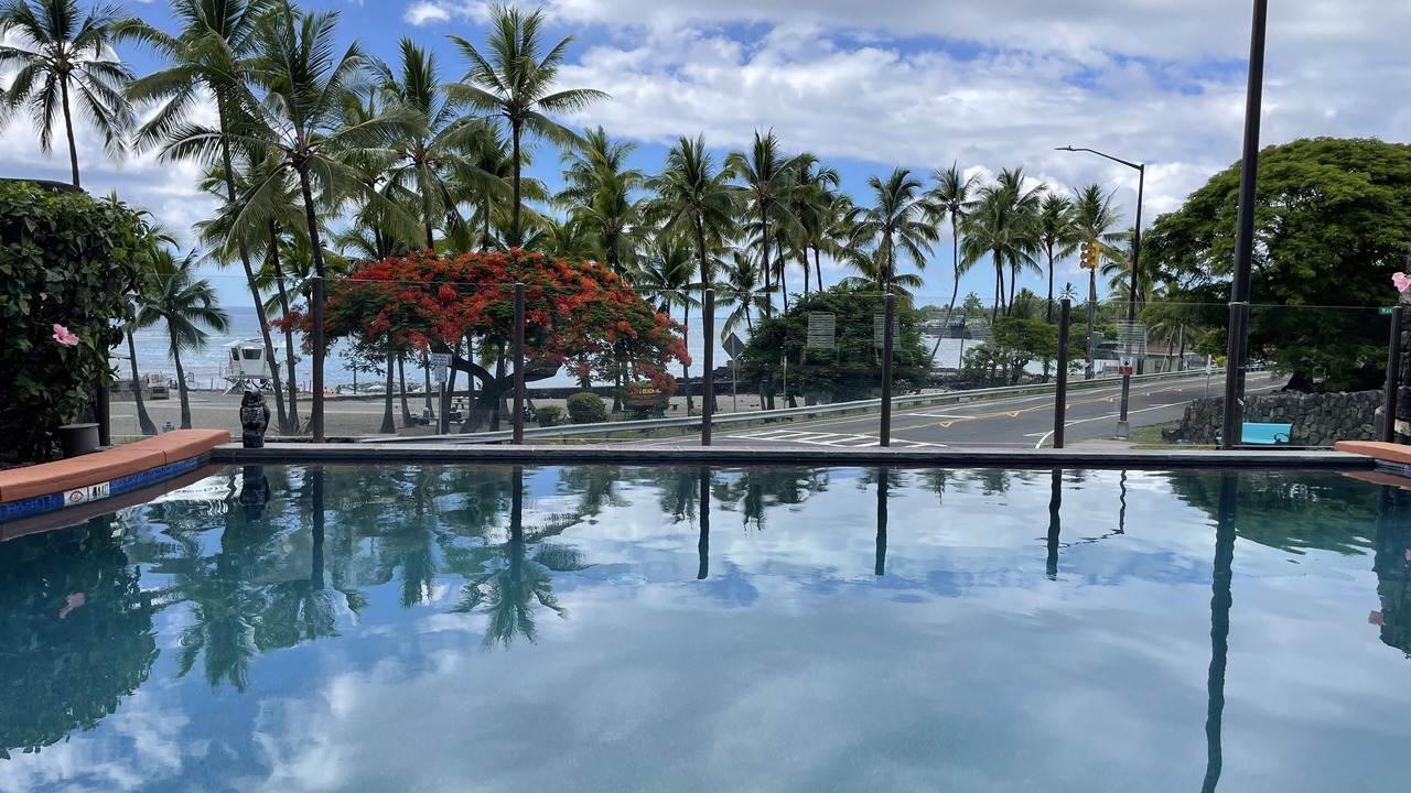Photo of Outdoor in Kahaluu Bay