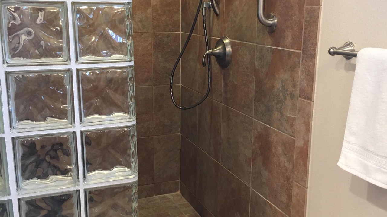 Photo of Bathroom in Kahaluu Bay