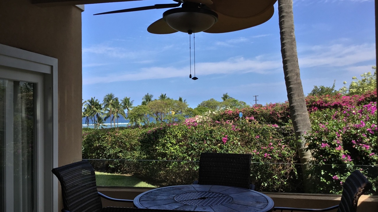Photo of Outdoor in Kahaluu Bay