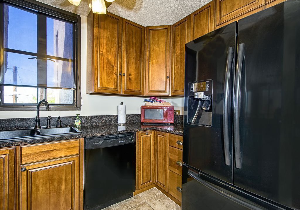 Photo of Kitchen in Historic Kailua Village