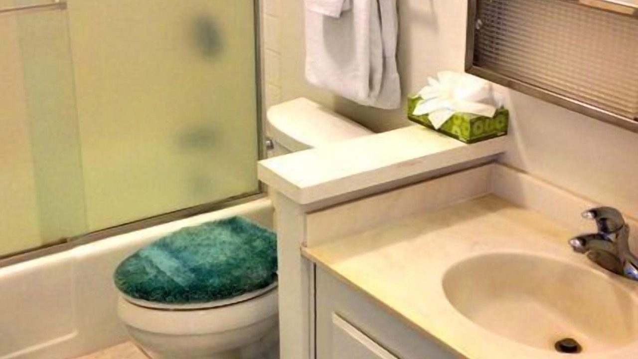 Photo of Bathroom in Keauhou