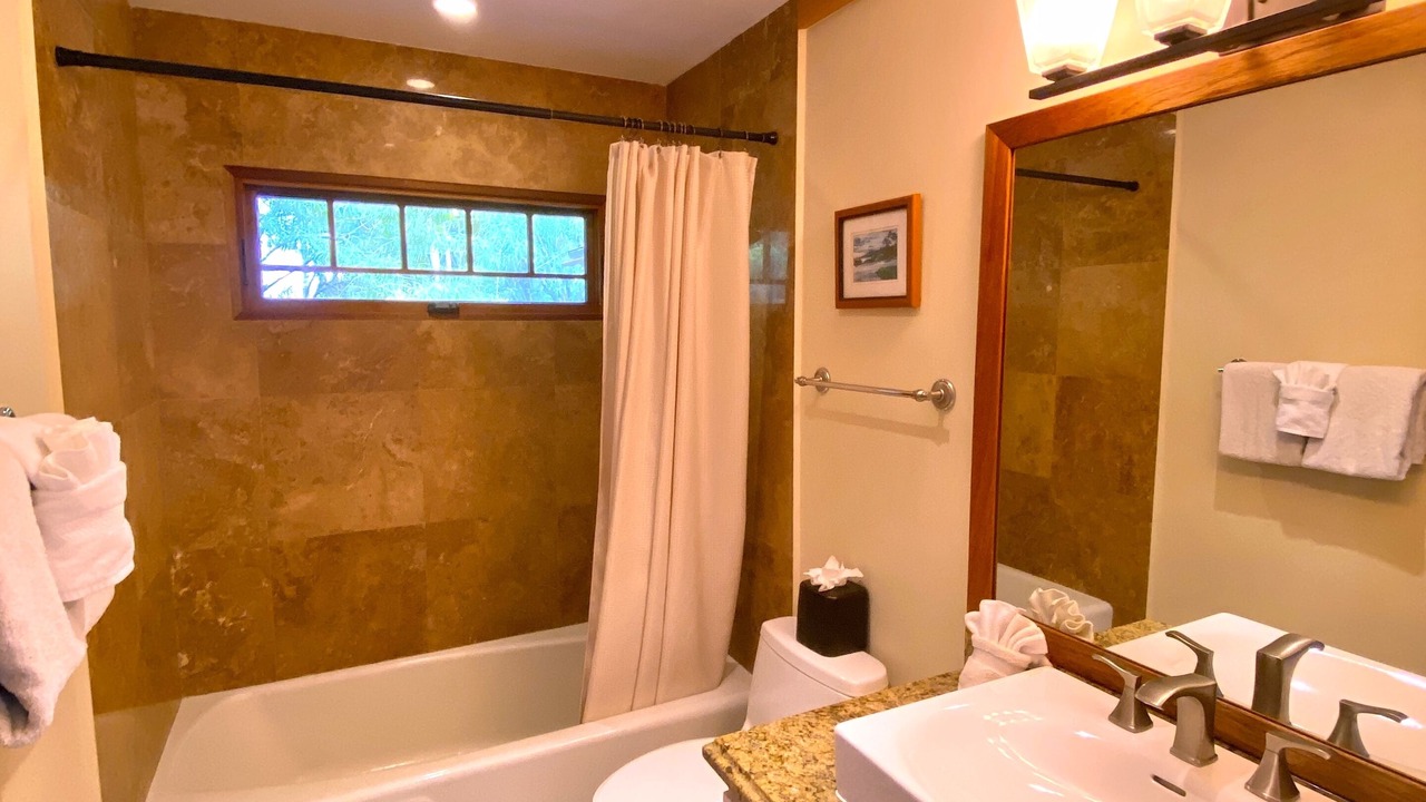 Photo of Bathroom in Wailea