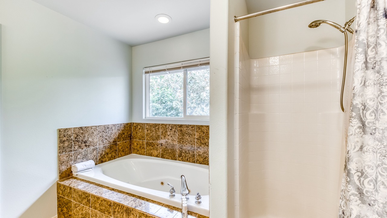 Photo of Bathroom in Waikoloa