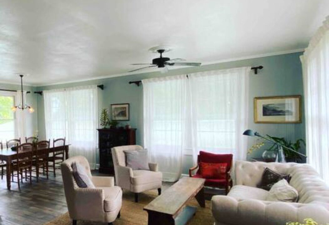 Photo of Livingroom in Hilo