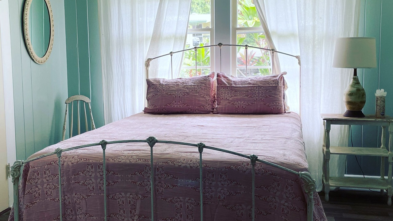 Photo of Bedroom in Hilo