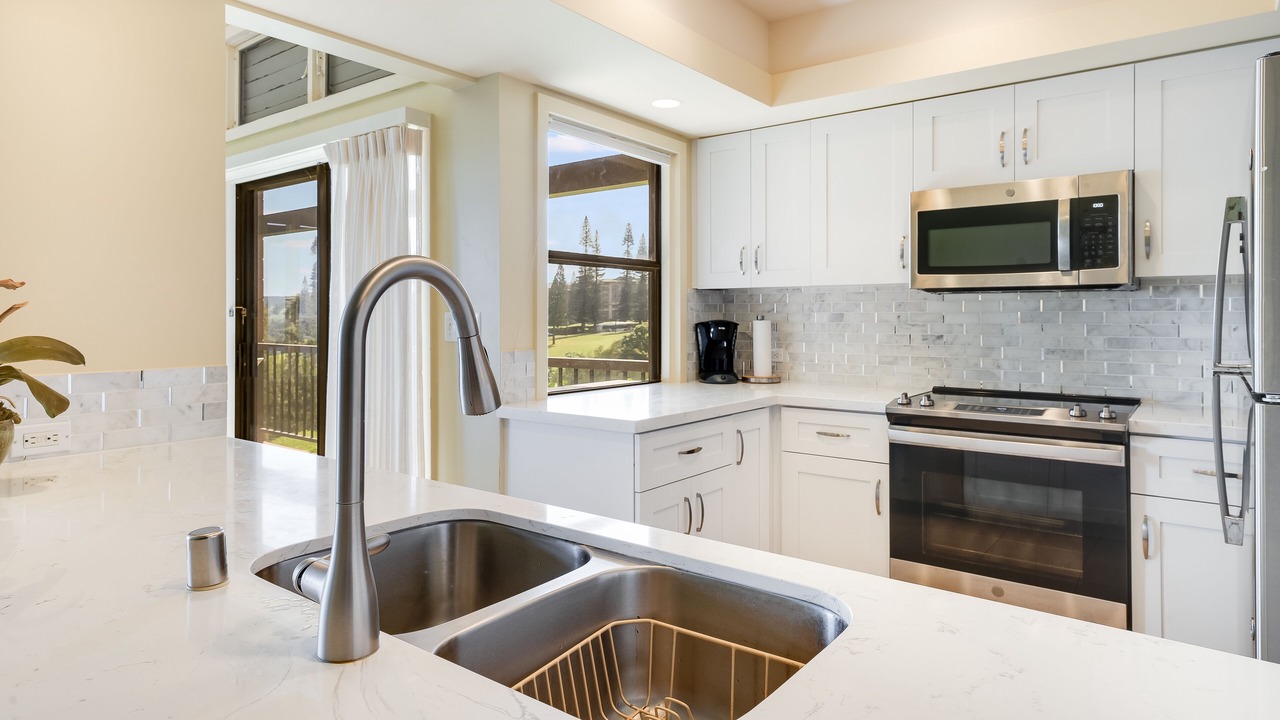 Photo of Kitchen in Kapalua